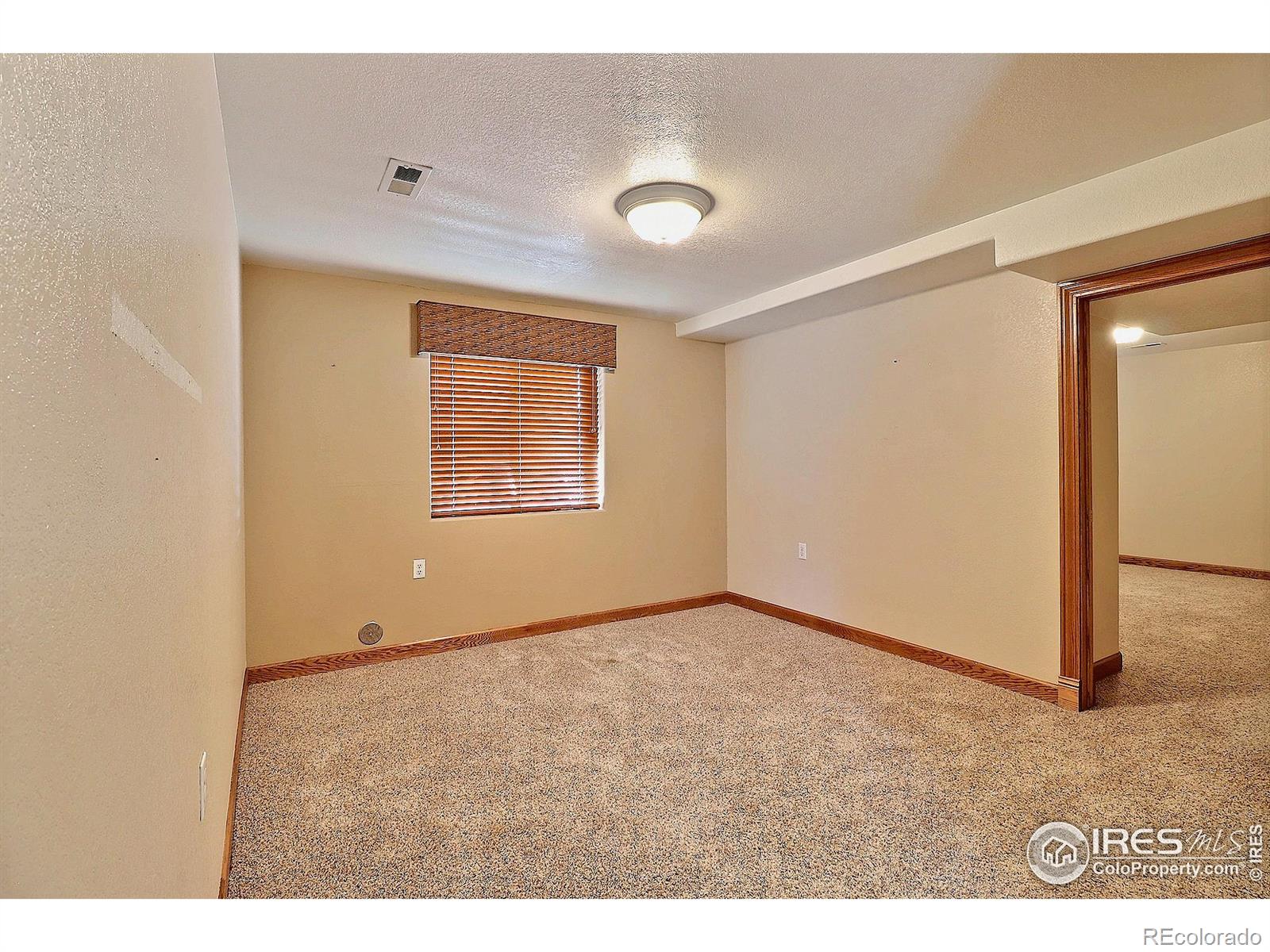 MLS Image #35 for 828  52nd avenue,greeley, Colorado