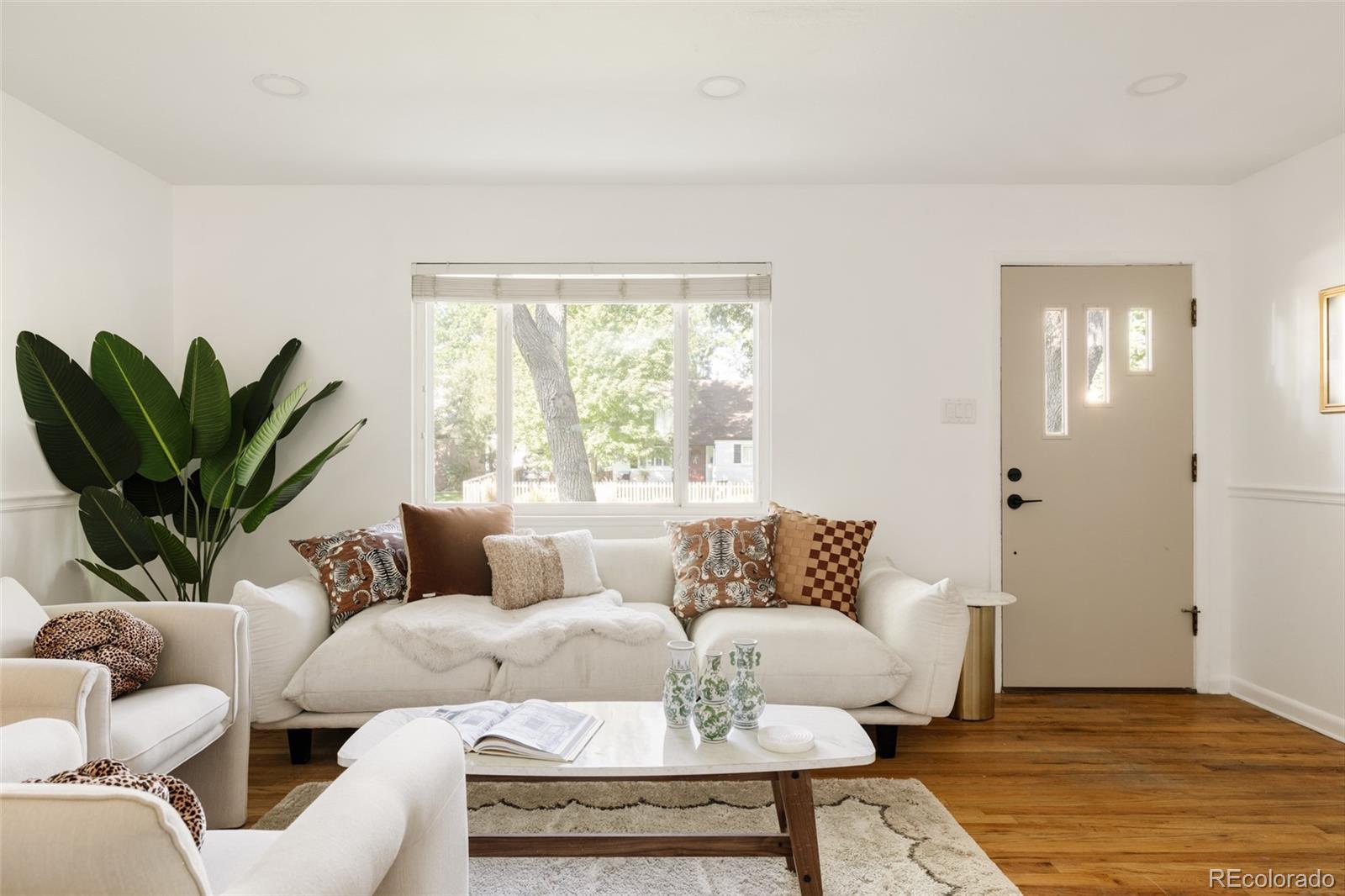 MLS Image #0 for 2920 s vine street,denver, Colorado
