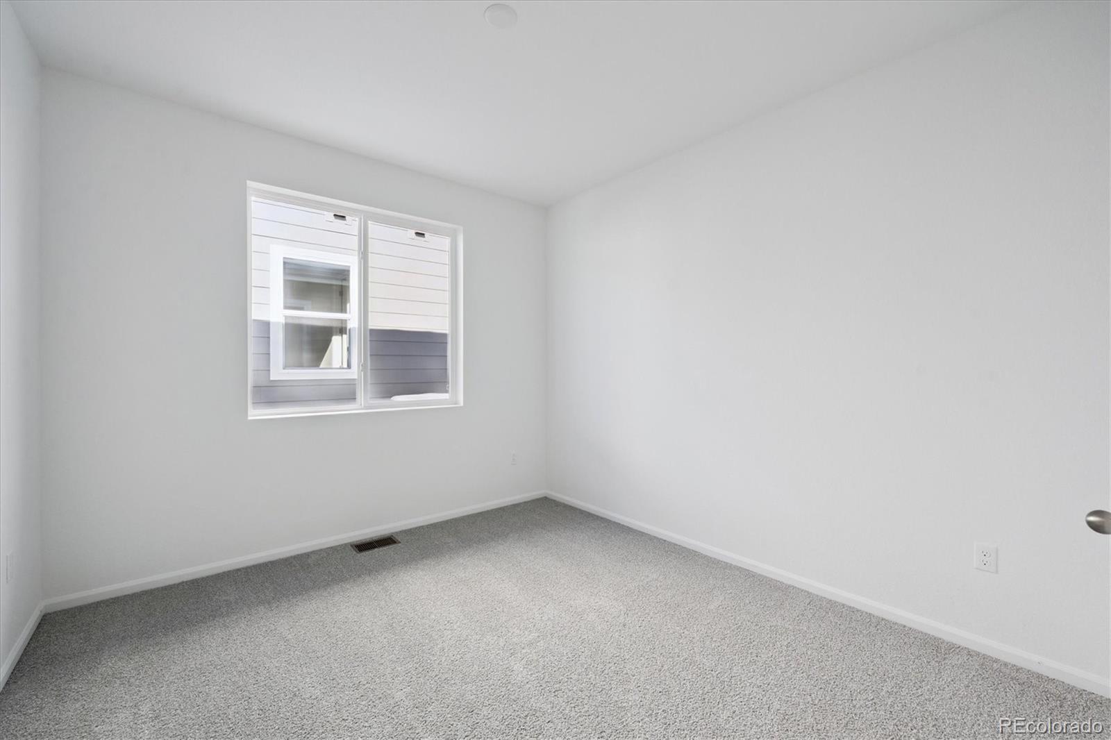 MLS Image #4 for 336  lake granby avenue,brighton, Colorado
