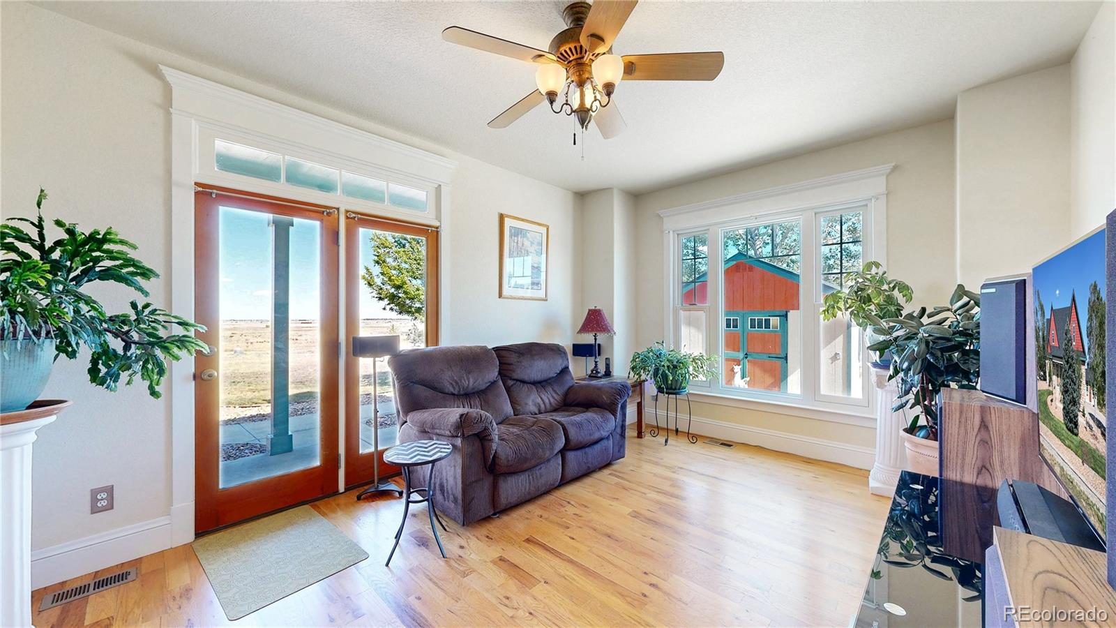 MLS Image #10 for 983  pinehurst court,bennett, Colorado