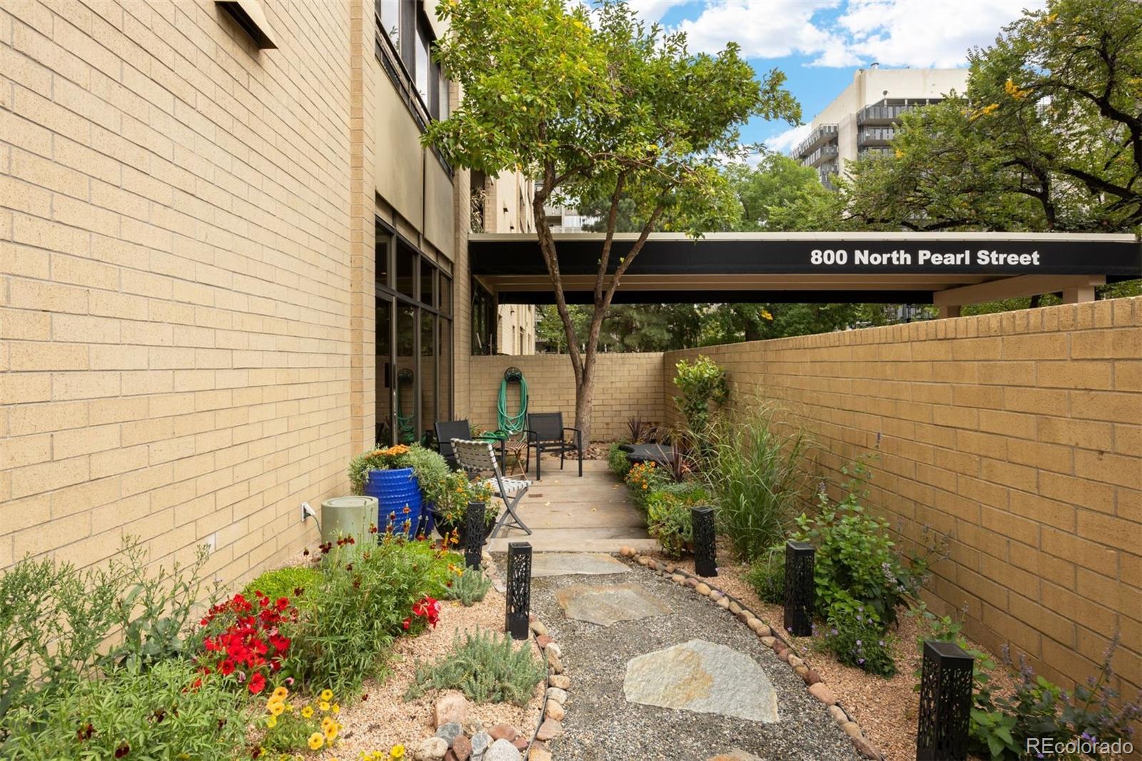 MLS Image #10 for 800 n pearl street,denver, Colorado