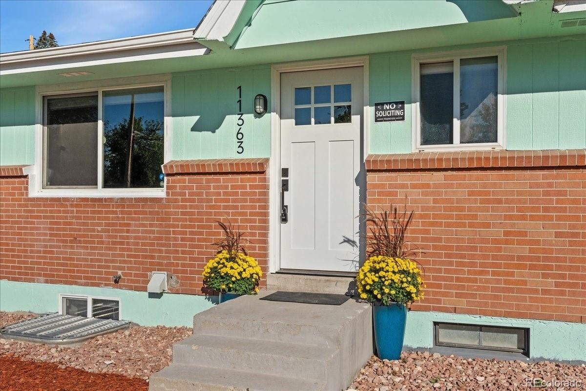 MLS Image #1 for 11363 w briarwood drive,lakewood, Colorado