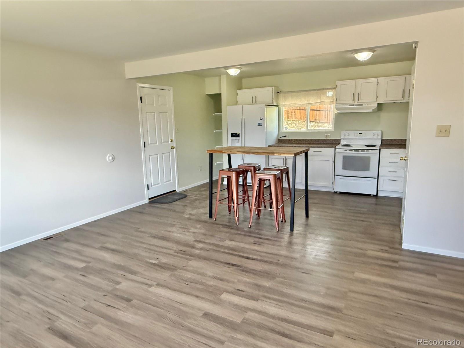 MLS Image #3 for 521 w 78th place,denver, Colorado