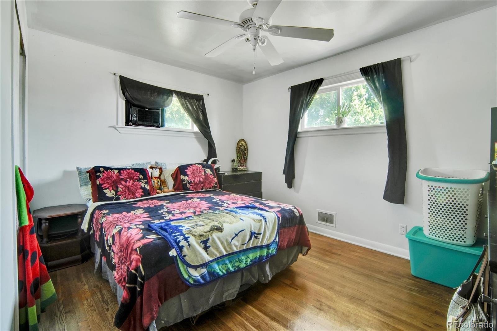 MLS Image #7 for 7101  alan drive,denver, Colorado