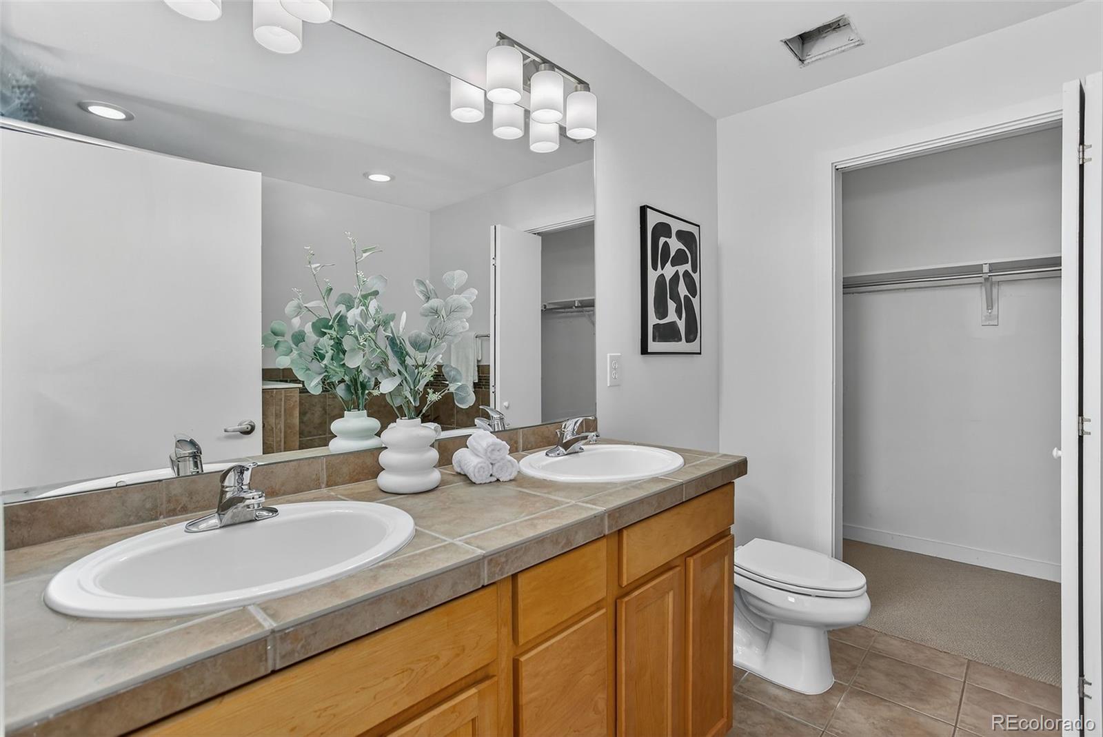 MLS Image #19 for 1313 s clarkson street,denver, Colorado