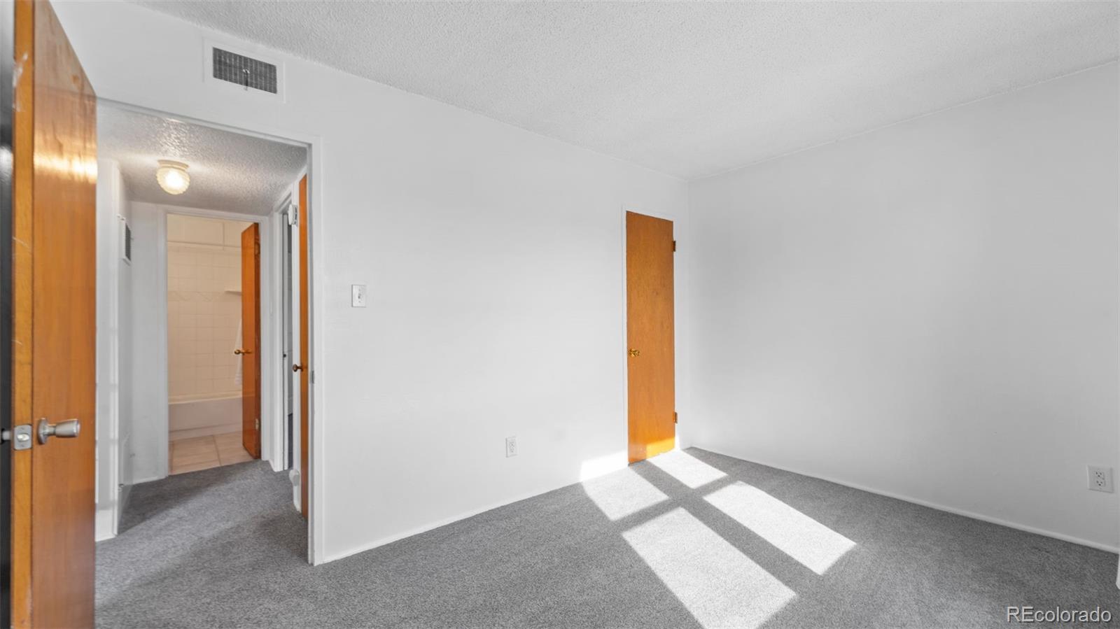 MLS Image #14 for 2906 n chestnut street,colorado springs, Colorado