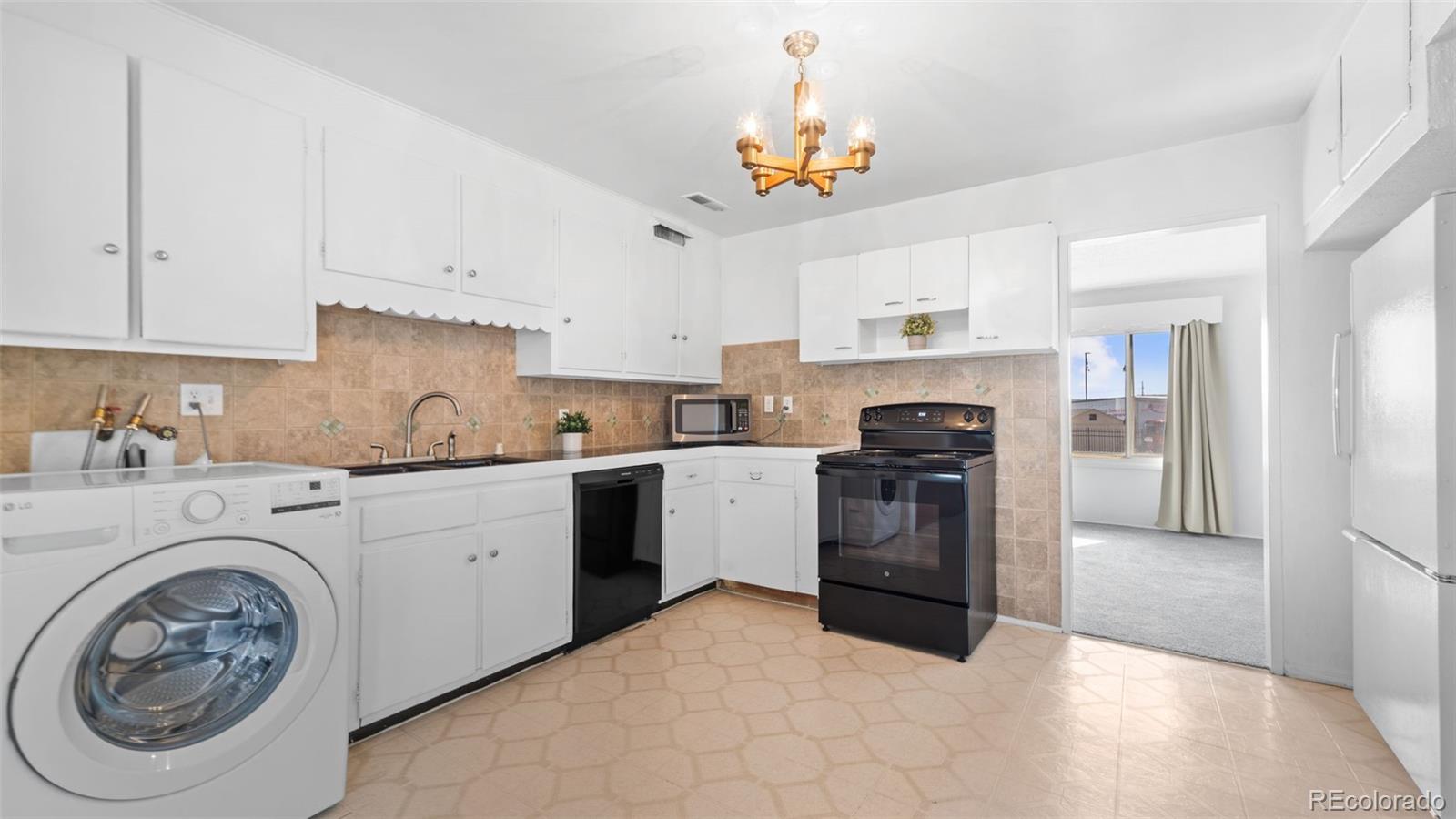 MLS Image #20 for 2906 n chestnut street,colorado springs, Colorado