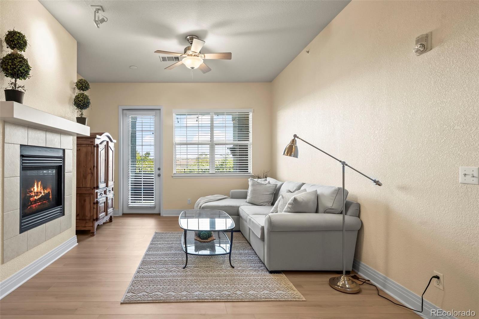 MLS Image #10 for 209  quebec street l,denver, Colorado