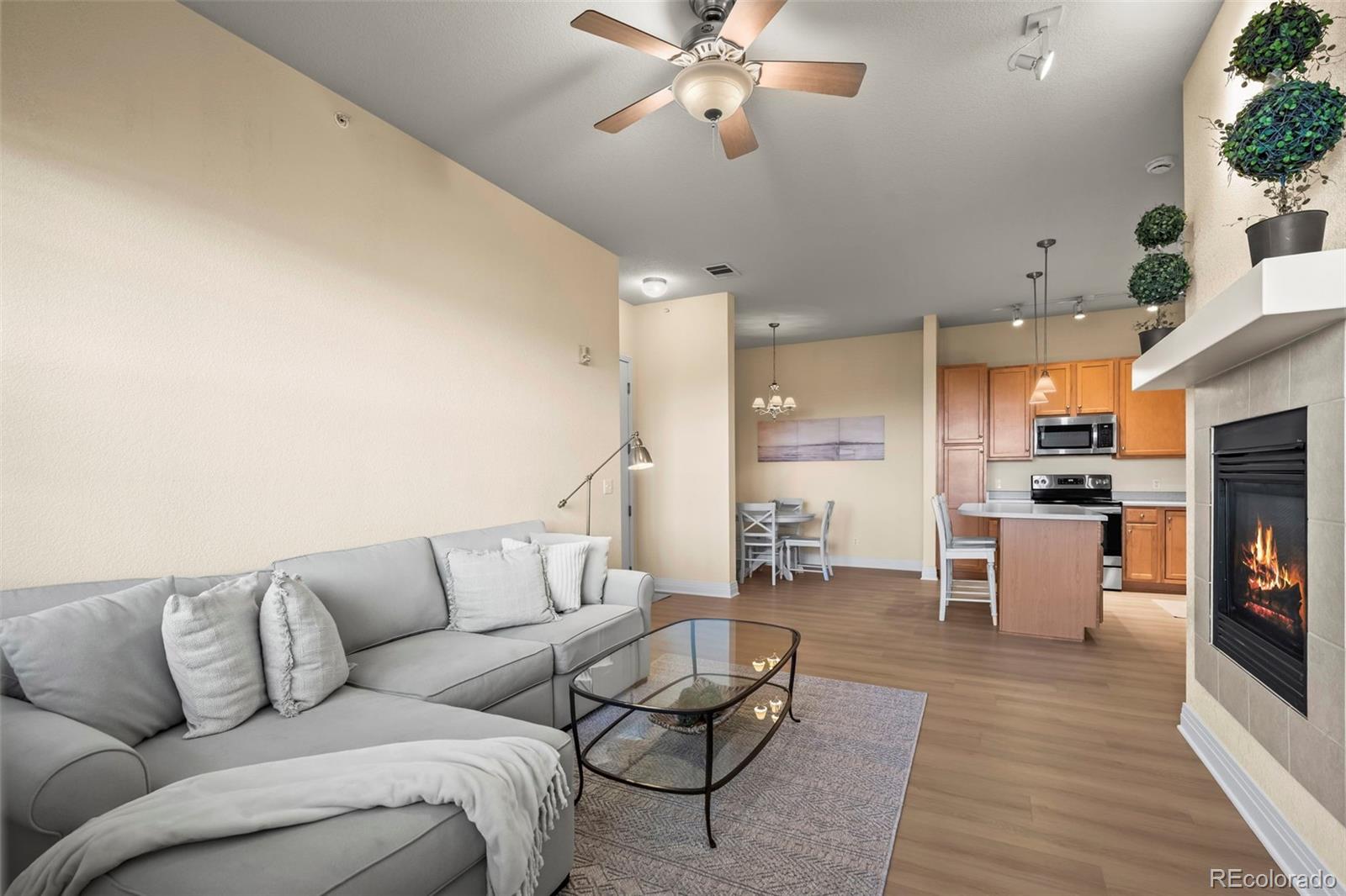 MLS Image #11 for 209  quebec street l,denver, Colorado