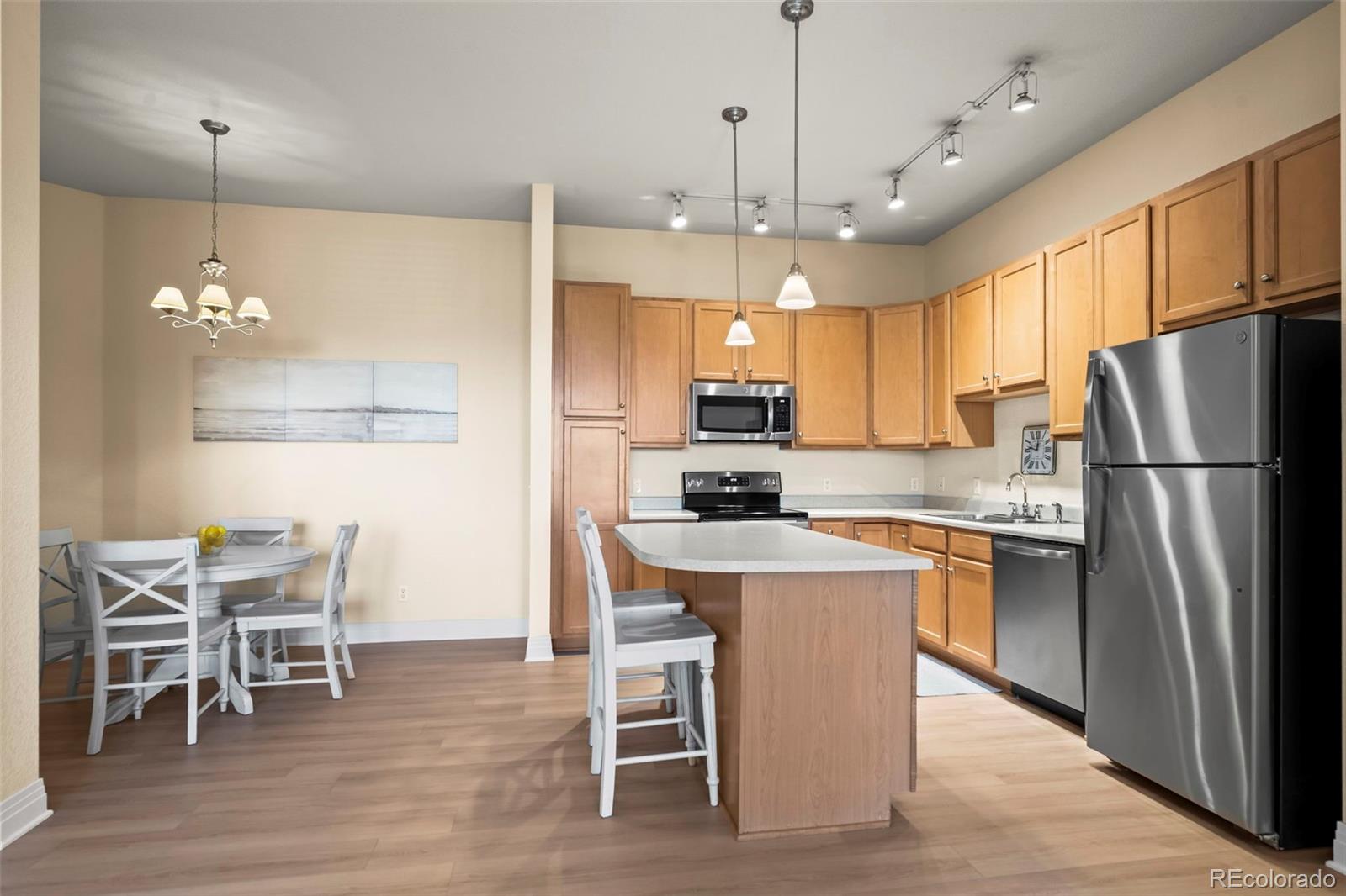 MLS Image #13 for 209  quebec street l,denver, Colorado