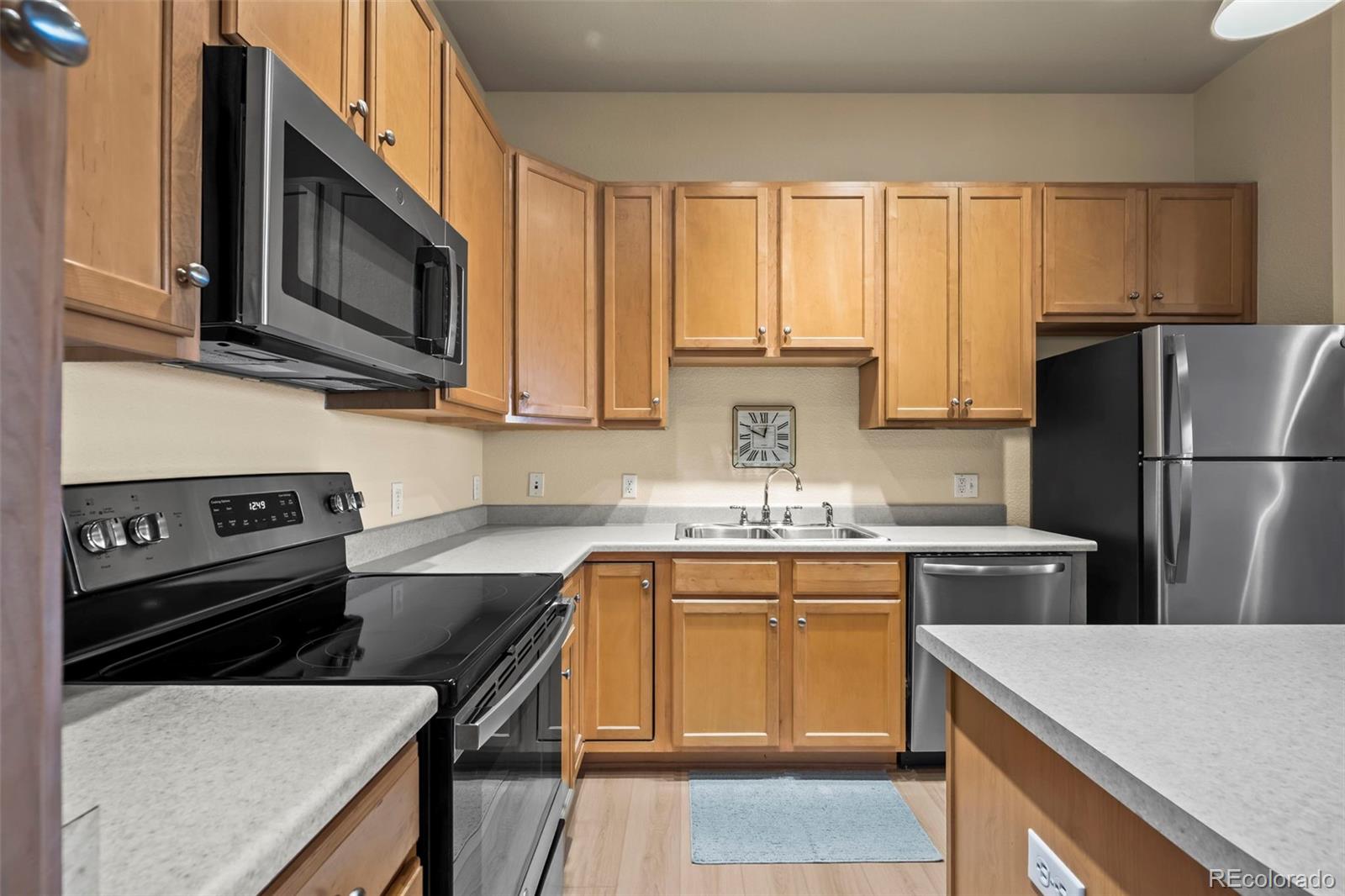 MLS Image #16 for 209  quebec street l,denver, Colorado
