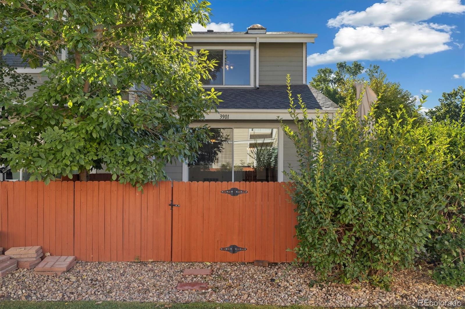 MLS Image #18 for 7476 e arkansas avenue,denver, Colorado