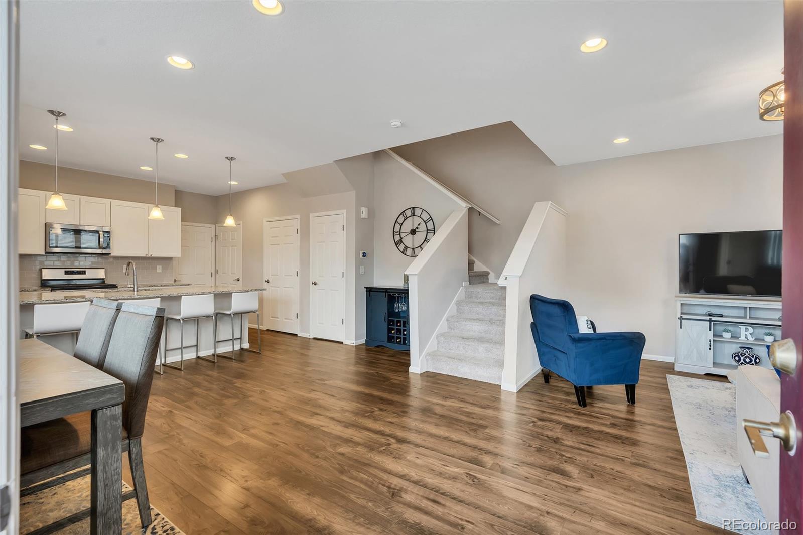 MLS Image #3 for 16101  bolling drive,denver, Colorado
