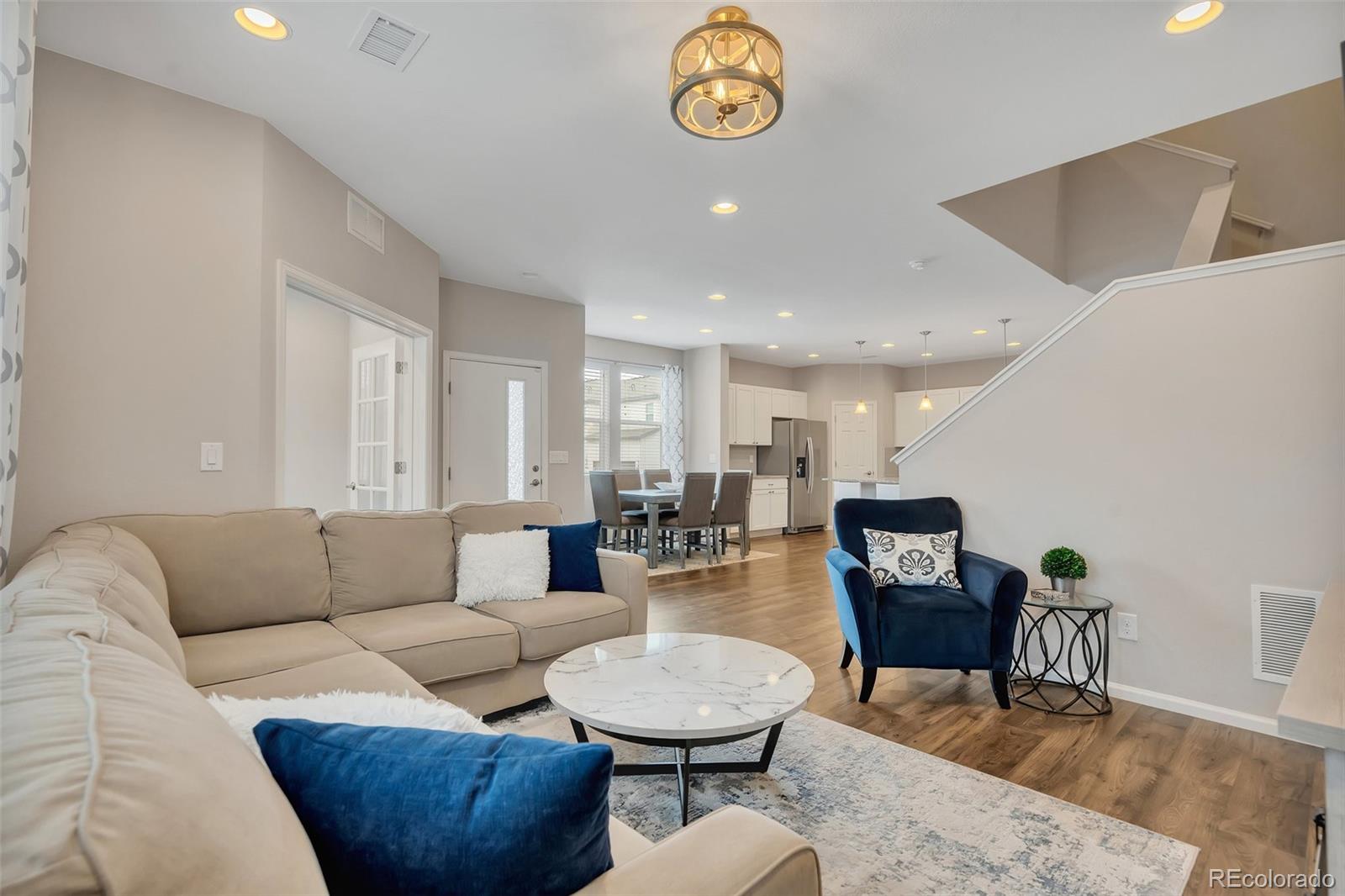 MLS Image #7 for 16101  bolling drive,denver, Colorado