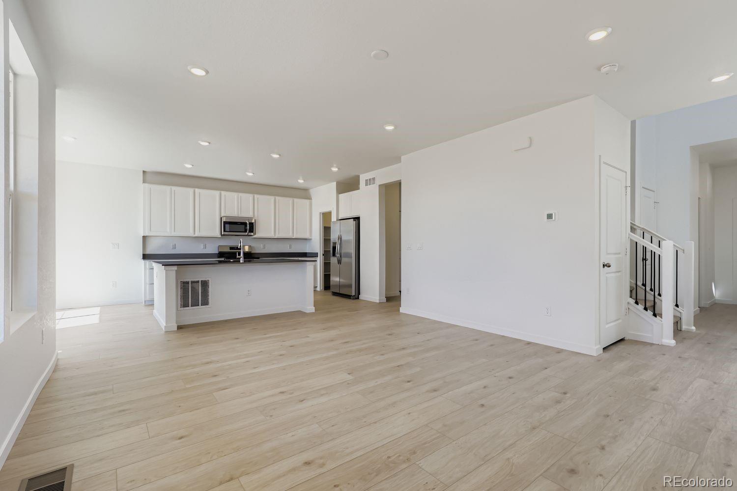 MLS Image #3 for 6840  juniper drive ,thornton, Colorado