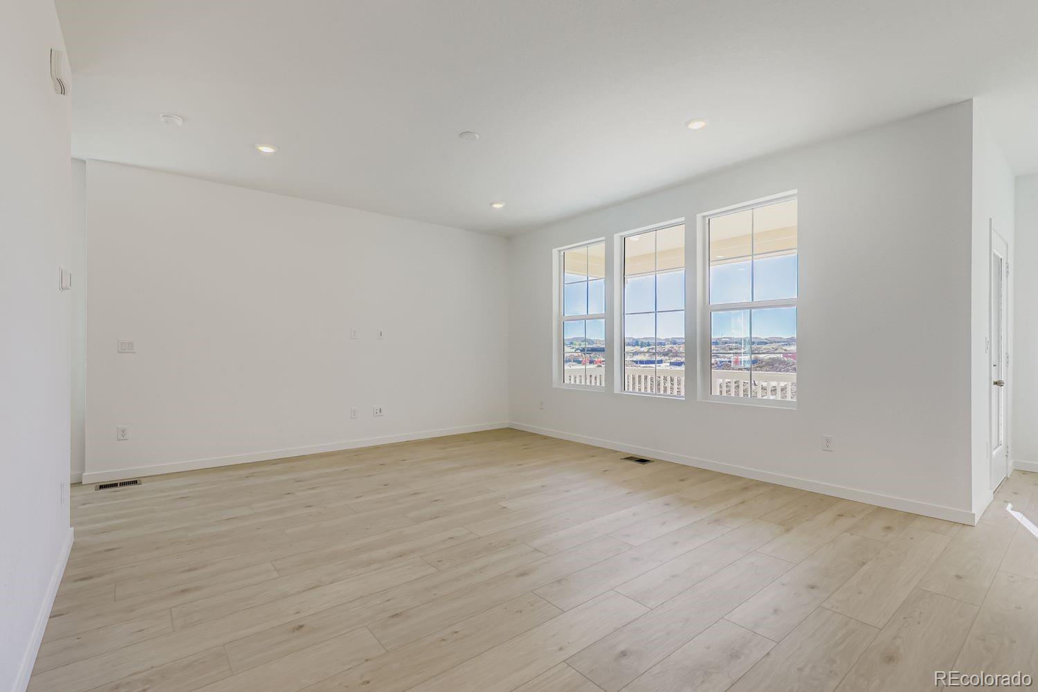 MLS Image #4 for 6840  juniper drive ,thornton, Colorado