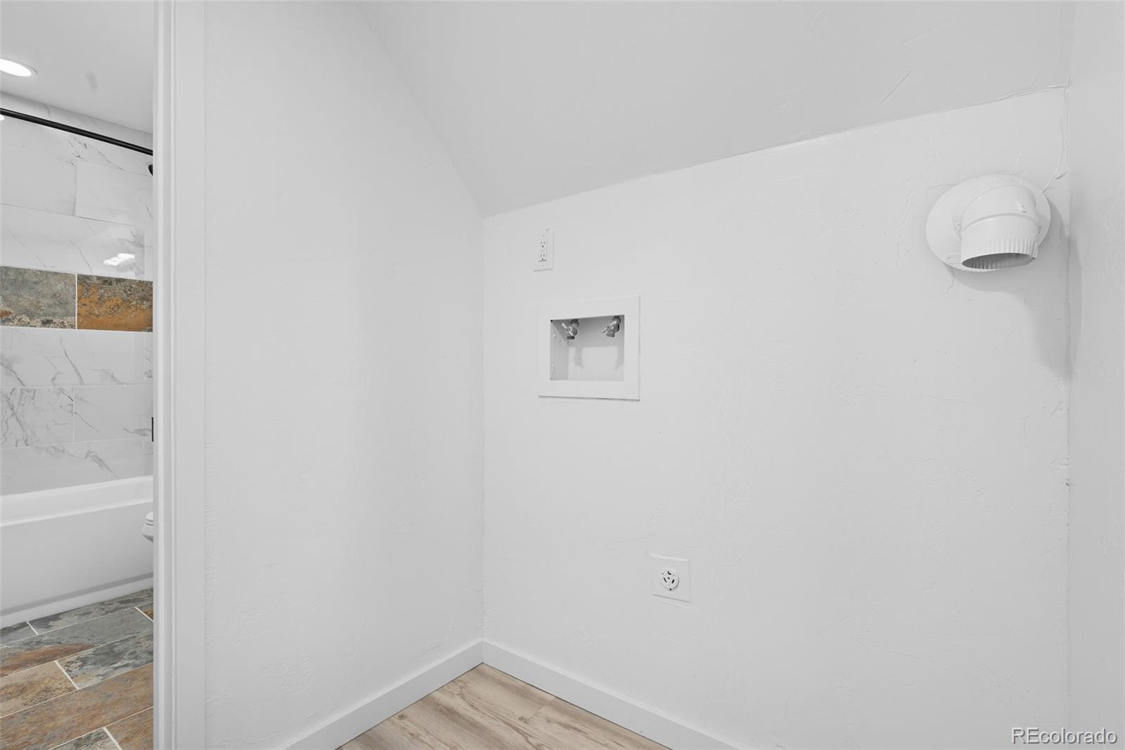 MLS Image #16 for 16800 e bails place,aurora, Colorado