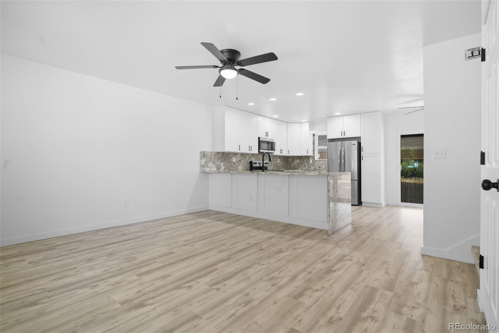 MLS Image #3 for 16800 e bails place,aurora, Colorado