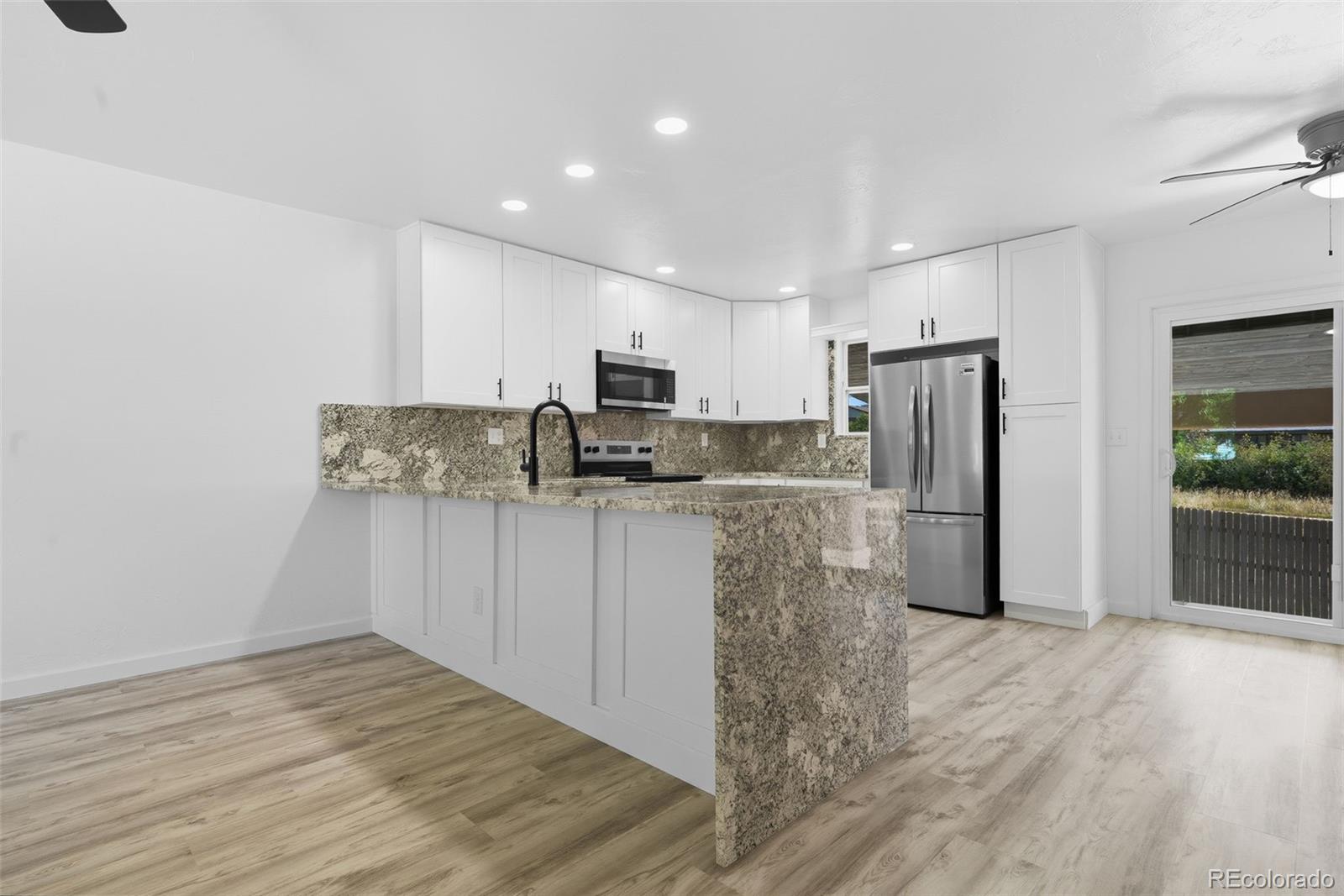 MLS Image #4 for 16800 e bails place,aurora, Colorado