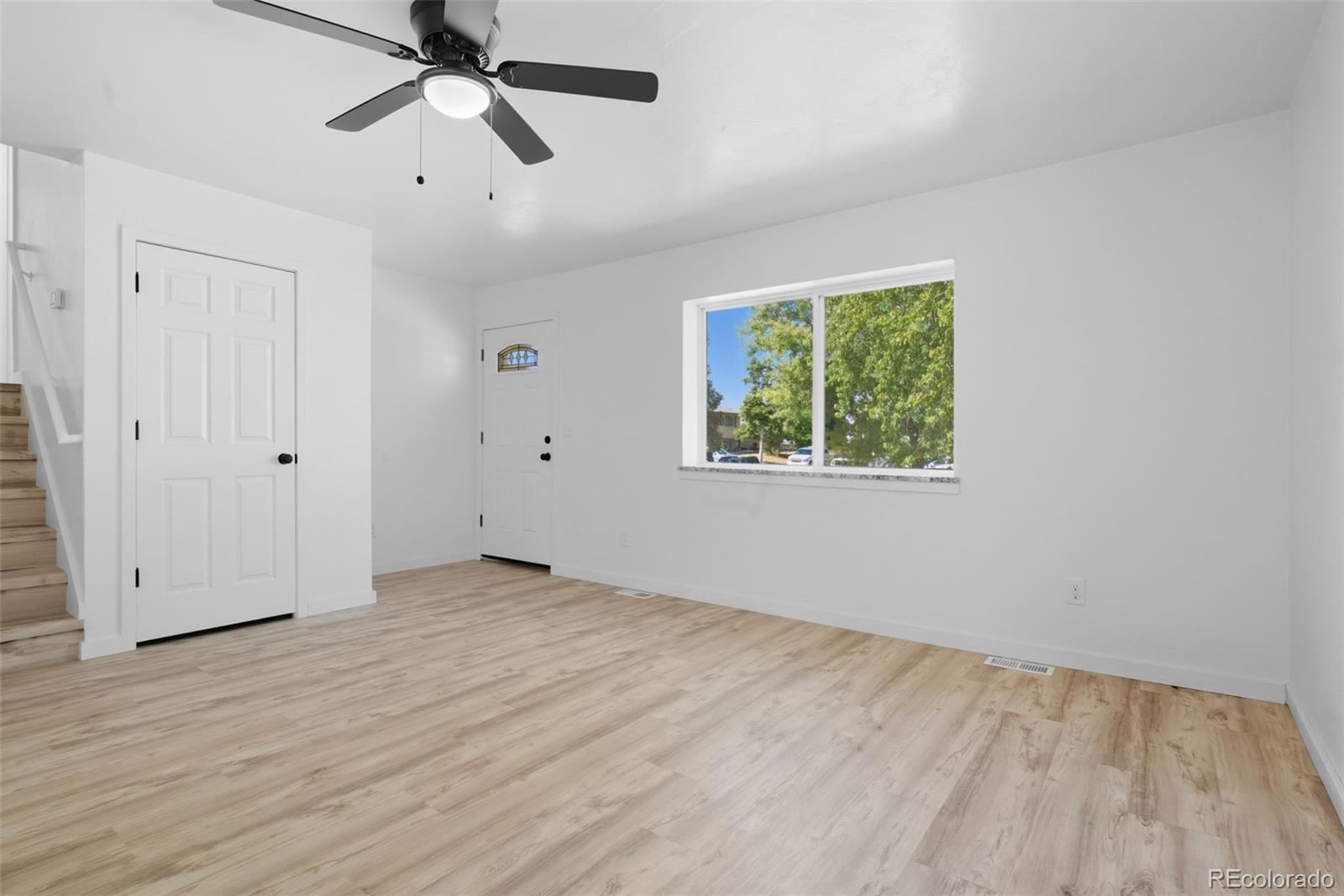 MLS Image #5 for 16800 e bails place,aurora, Colorado