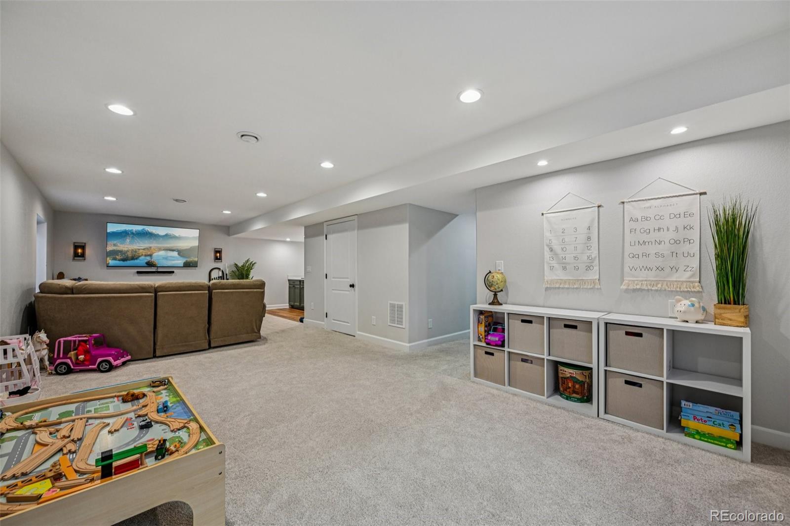 MLS Image #18 for 2959  night song way,castle rock, Colorado