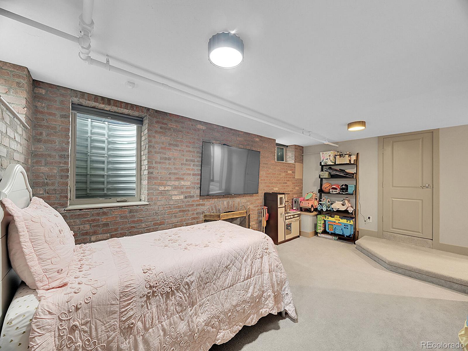 MLS Image #30 for 4400 w 32nd avenue,denver, Colorado