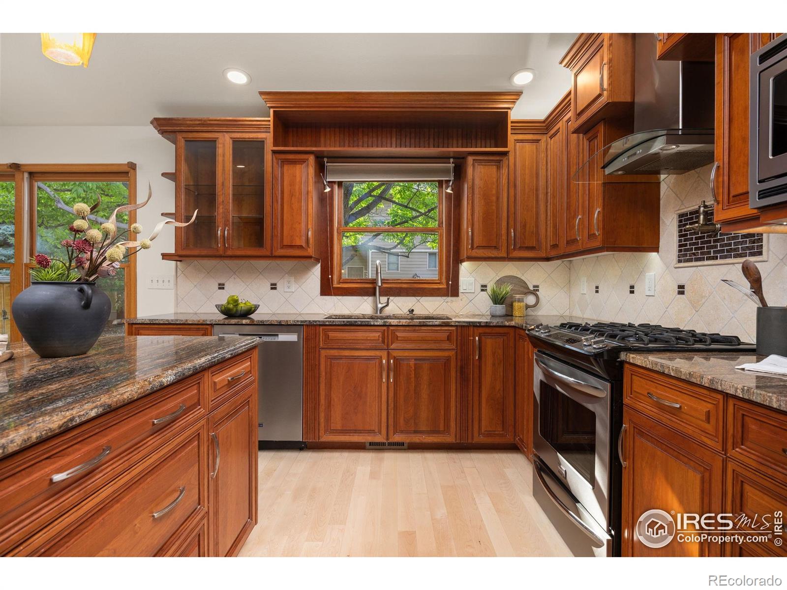 MLS Image #9 for 2313  spindrift drive,longmont, Colorado