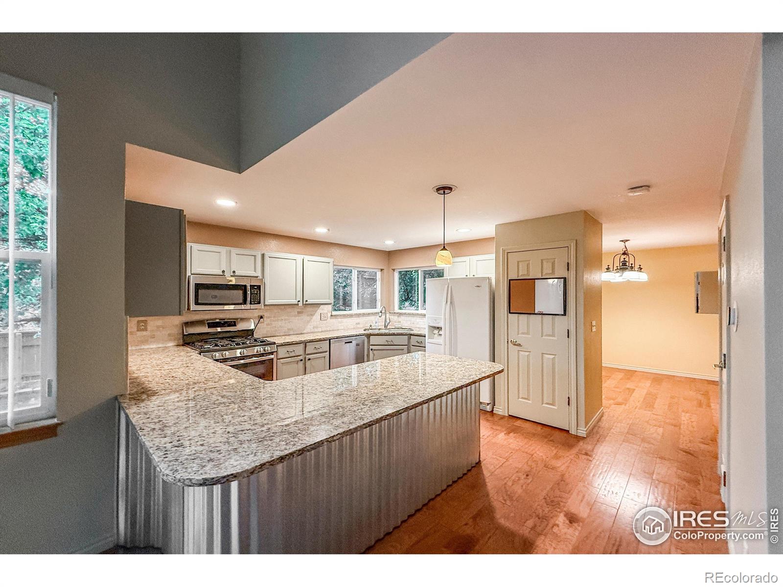 MLS Image #11 for 1004  chokecherry lane,longmont, Colorado