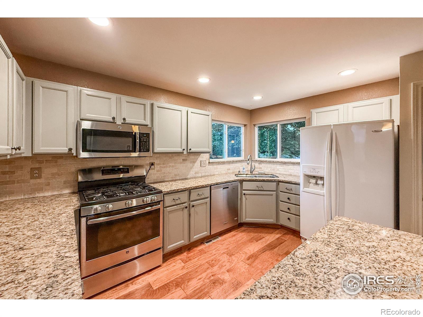 MLS Image #9 for 1004  chokecherry lane,longmont, Colorado