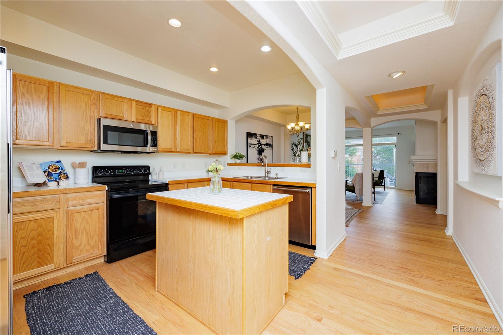 MLS Image #13 for 1747 n washington street 303,denver, Colorado