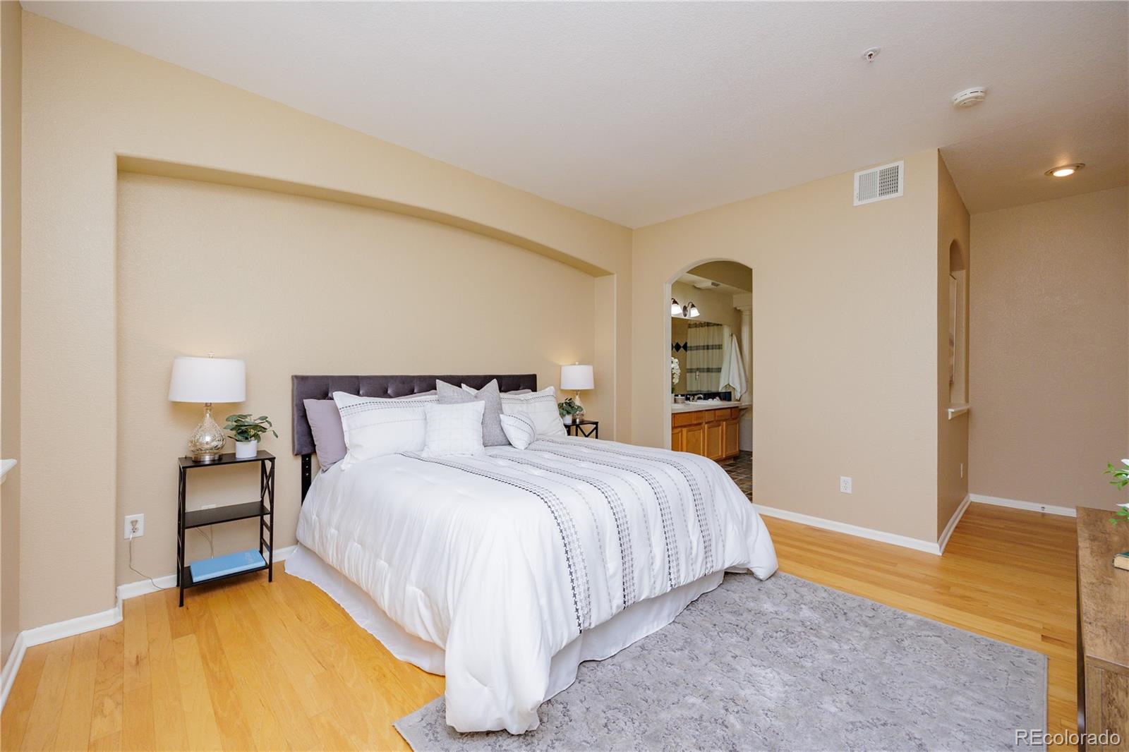 MLS Image #2 for 1747 n washington street 303,denver, Colorado