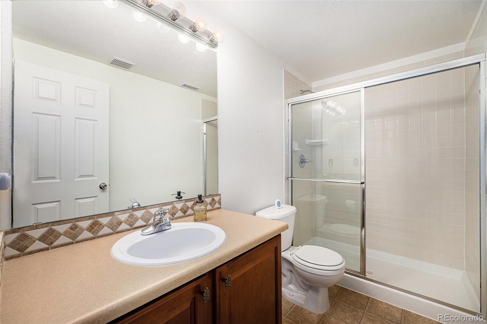 MLS Image #11 for 5800  tower road 505,denver, Colorado