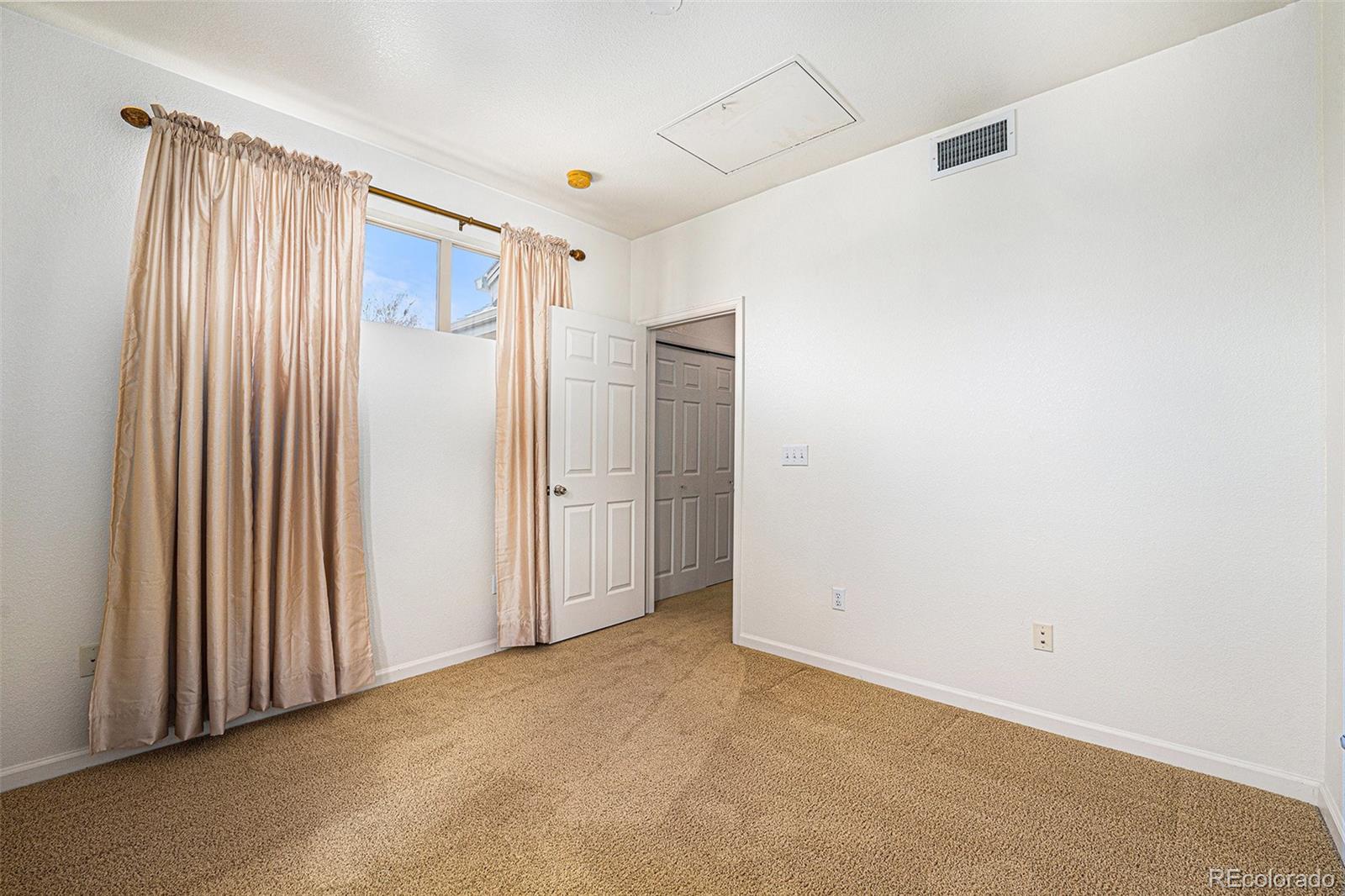 MLS Image #23 for 5800  tower road 505,denver, Colorado