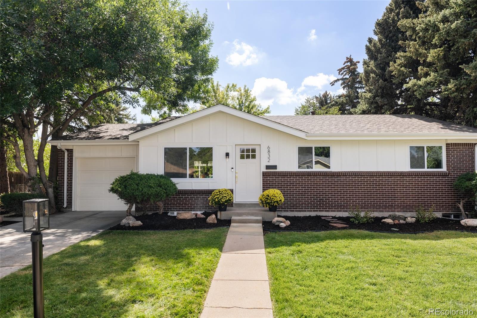 MLS Image #0 for 6832 s birch way,centennial, Colorado