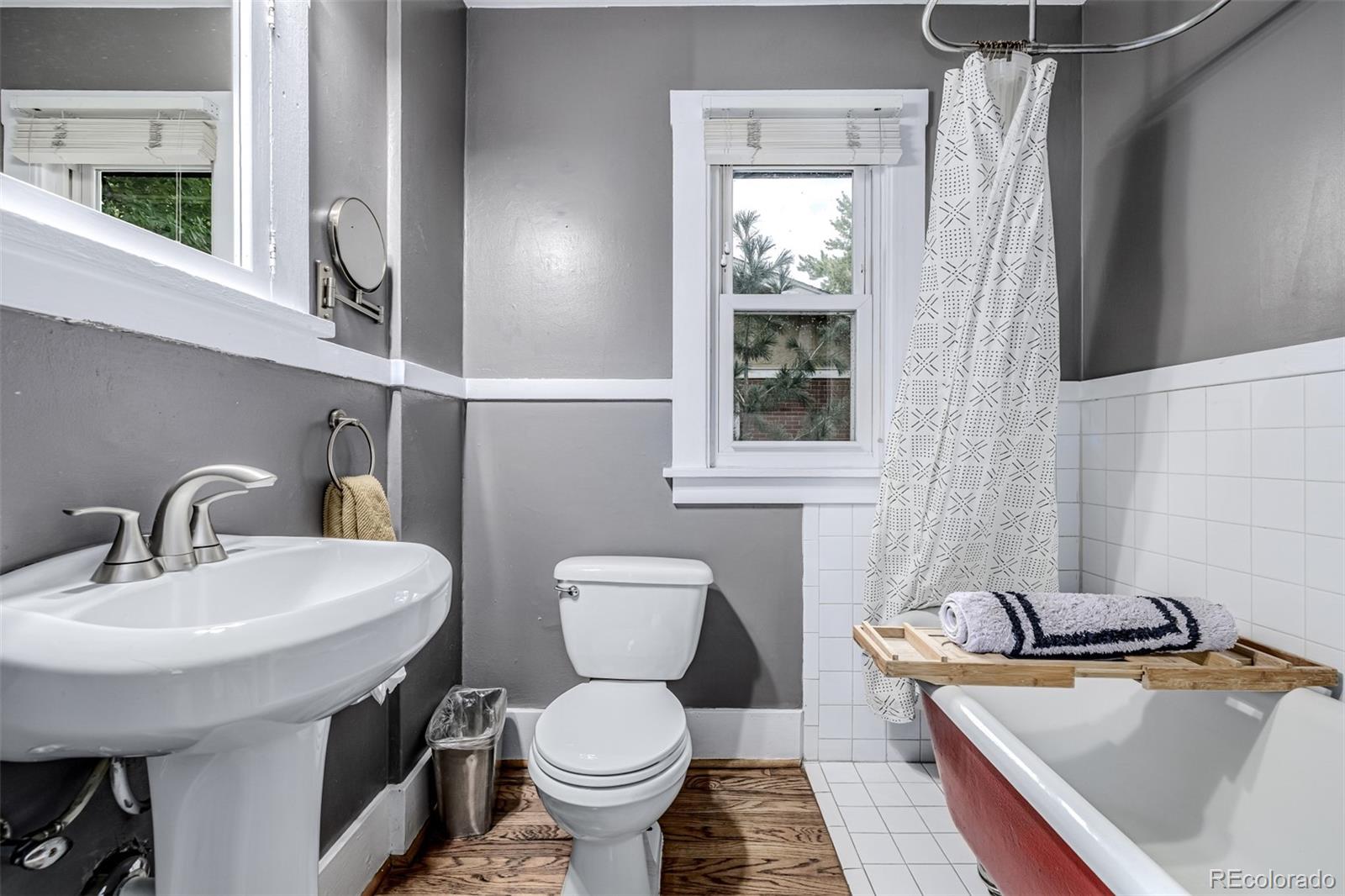 MLS Image #15 for 2345 s lincoln street,denver, Colorado