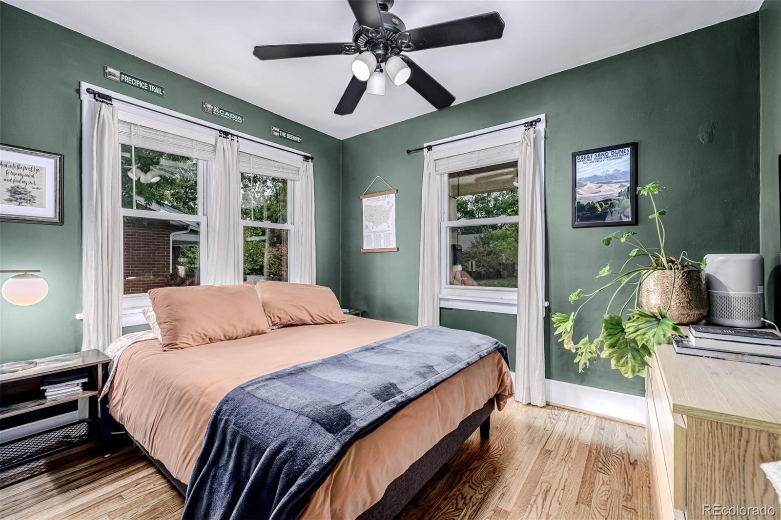 MLS Image #16 for 2345 s lincoln street,denver, Colorado