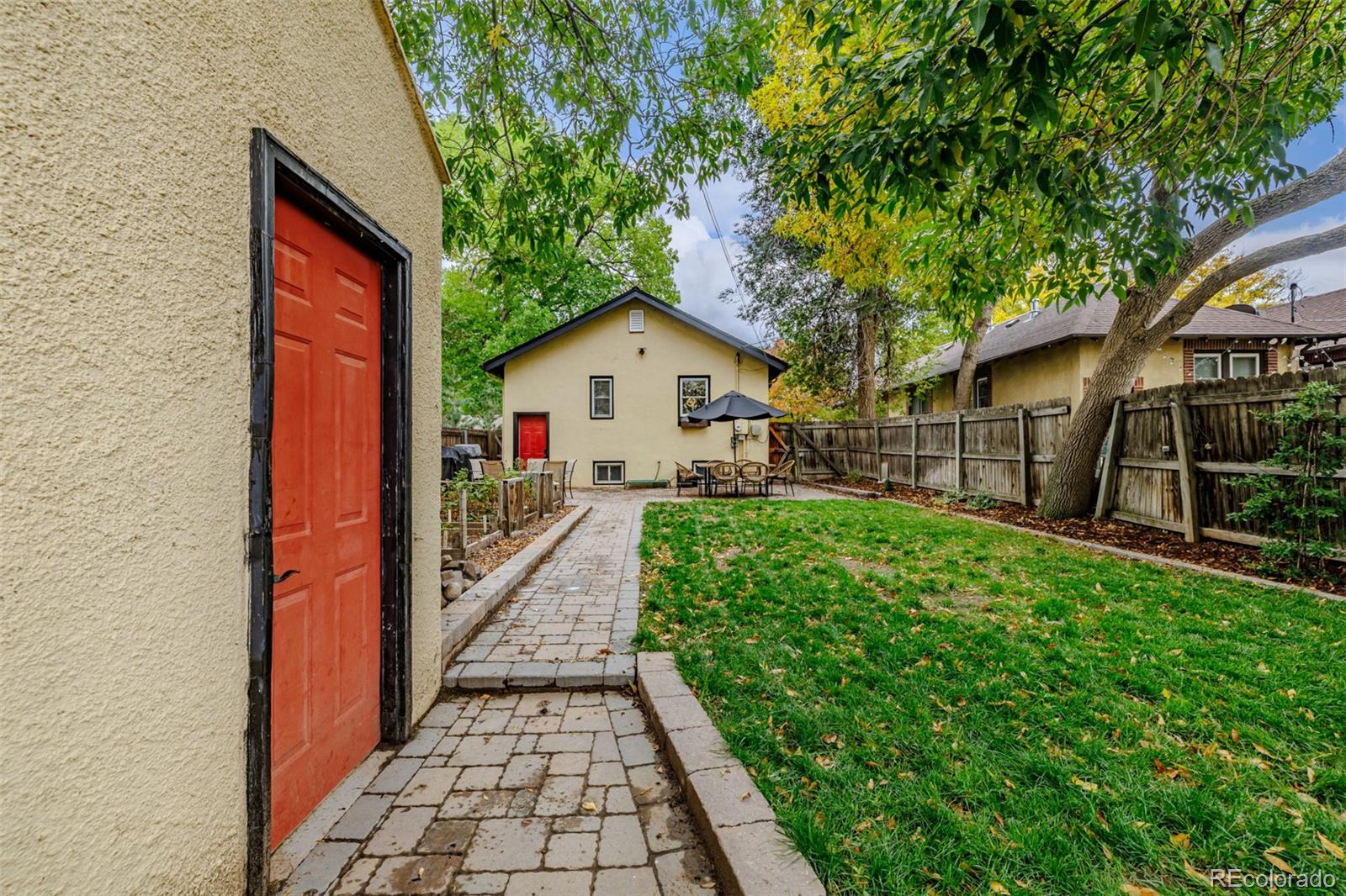 MLS Image #21 for 2345 s lincoln street,denver, Colorado