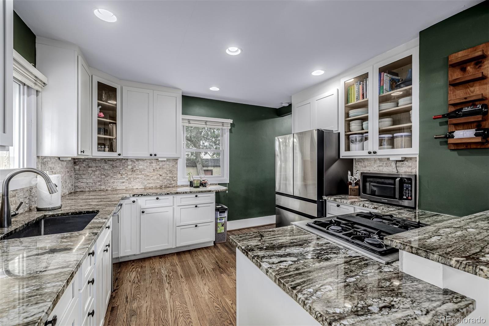 MLS Image #5 for 2345 s lincoln street,denver, Colorado