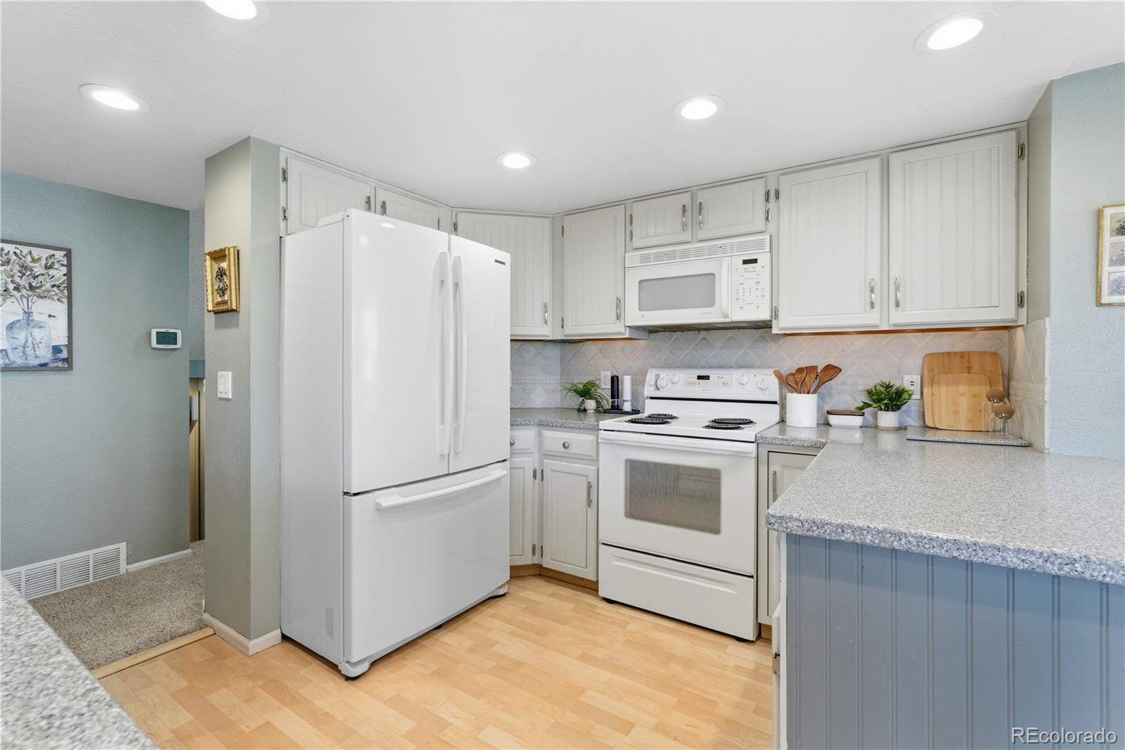 MLS Image #30 for 2135 e nichols drive,centennial, Colorado