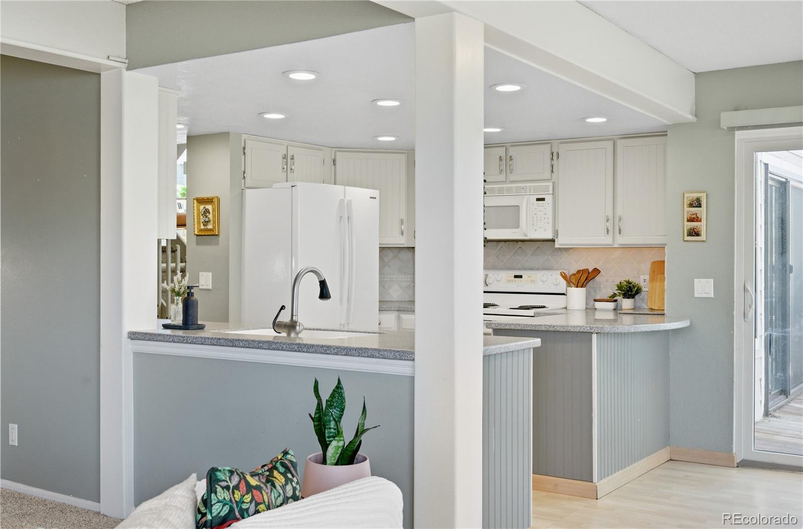 MLS Image #31 for 2135 e nichols drive,centennial, Colorado