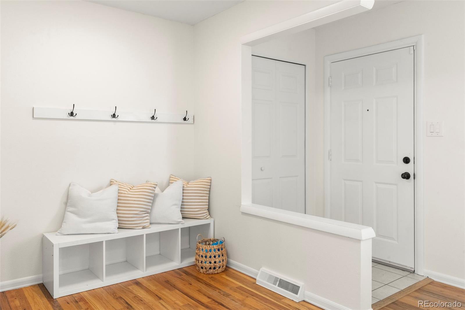 MLS Image #4 for 1226  holmes drive,colorado springs, Colorado