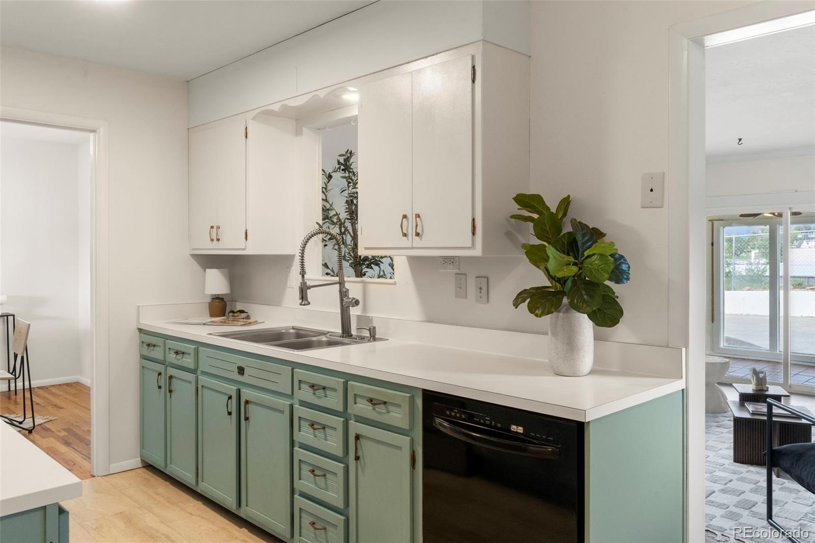 MLS Image #7 for 1226  holmes drive,colorado springs, Colorado