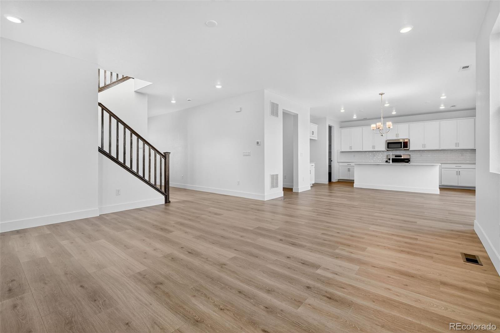 MLS Image #7 for 16473 w 93rd way,arvada, Colorado