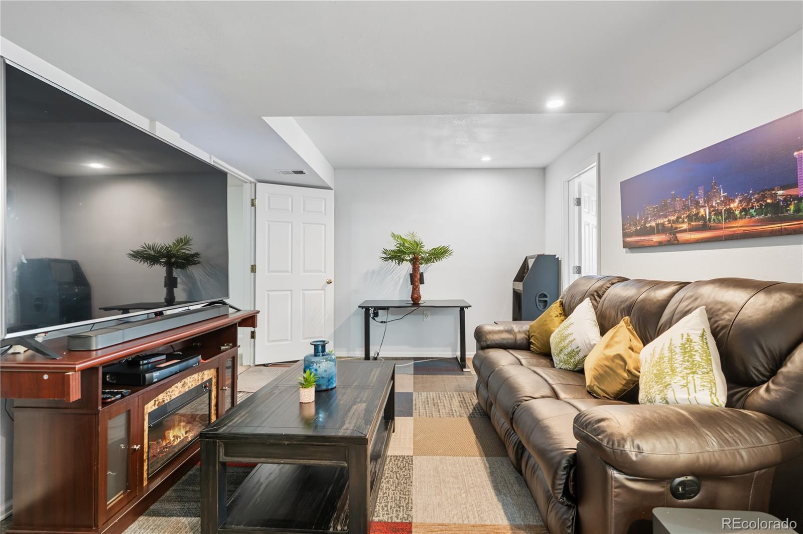 MLS Image #9 for 6502 e 62nd way,commerce city, Colorado