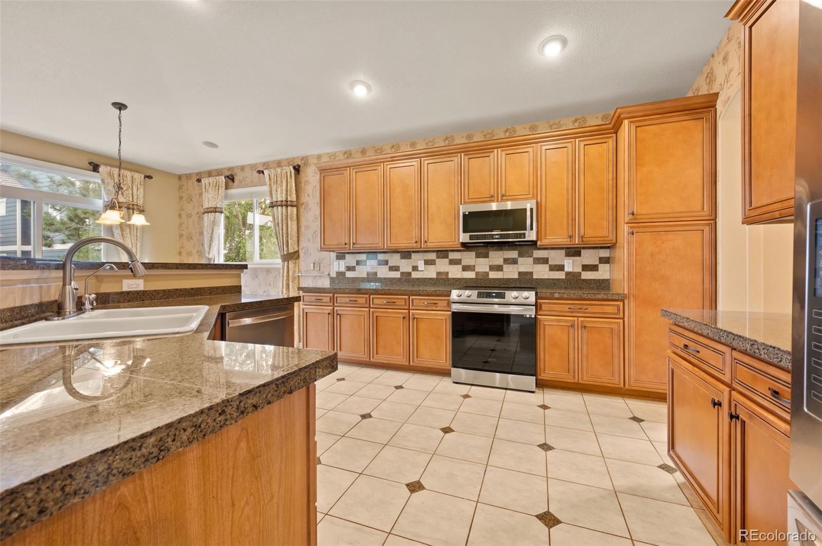 MLS Image #16 for 9634  norfolk street,commerce city, Colorado