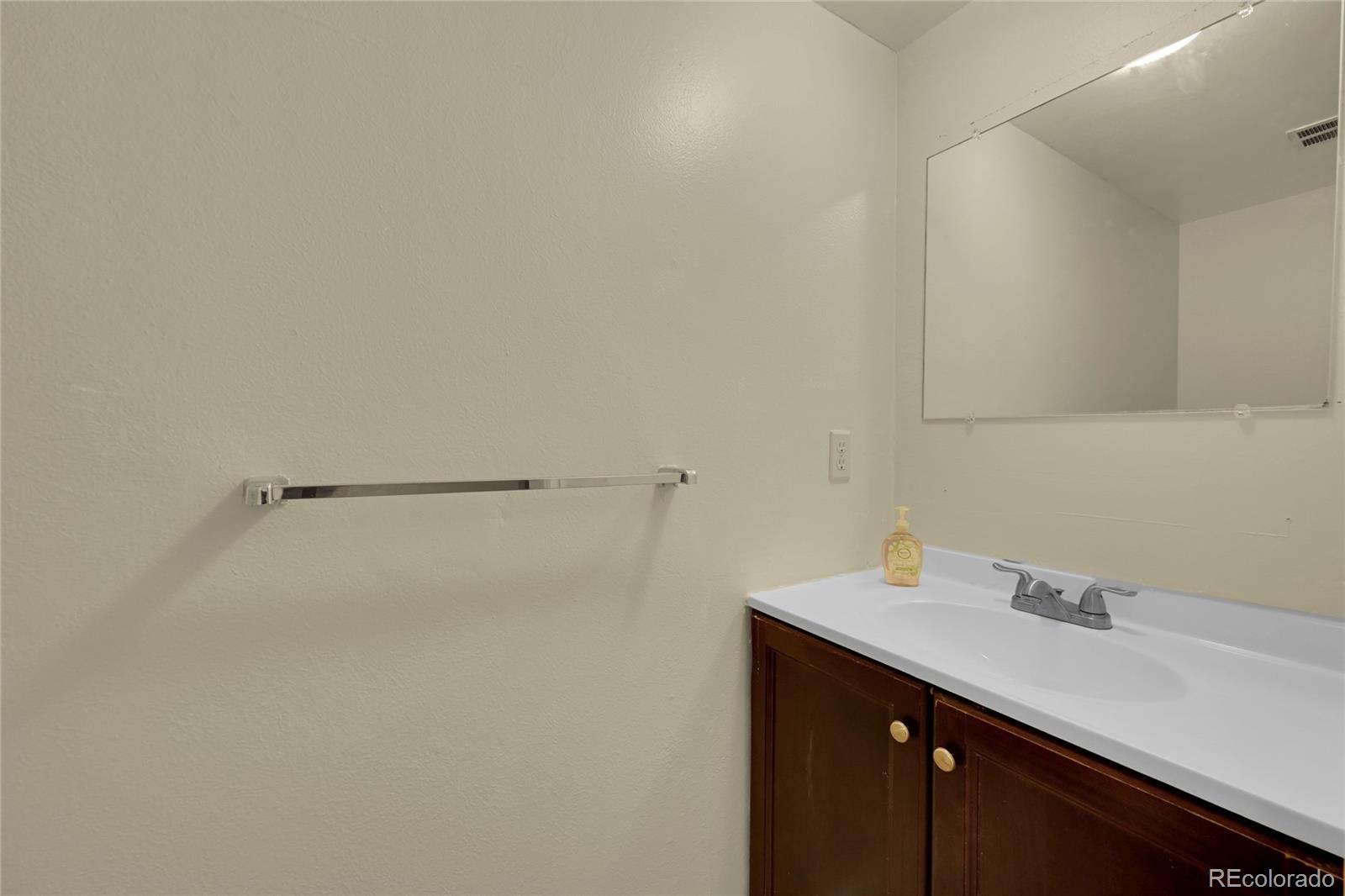 MLS Image #14 for 7263 w walker place,littleton, Colorado