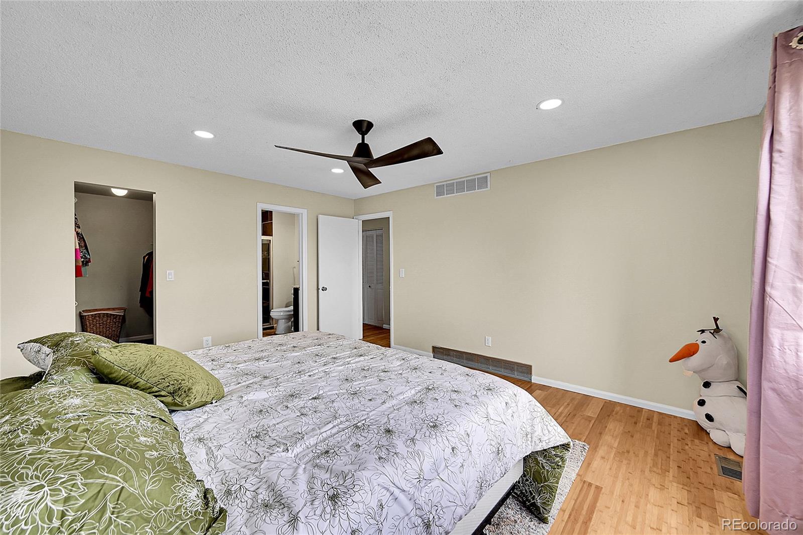 MLS Image #16 for 7263 w walker place,littleton, Colorado