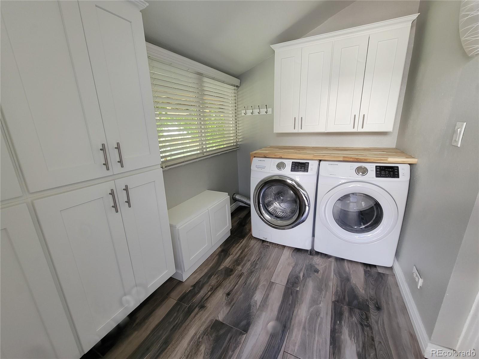 MLS Image #10 for 424 n clarkson street,denver, Colorado