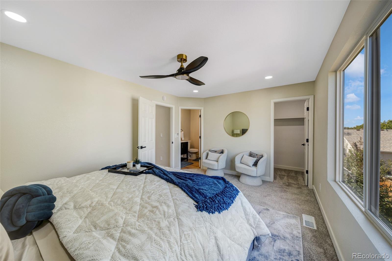 MLS Image #12 for 19537 e 18th avenue,aurora, Colorado