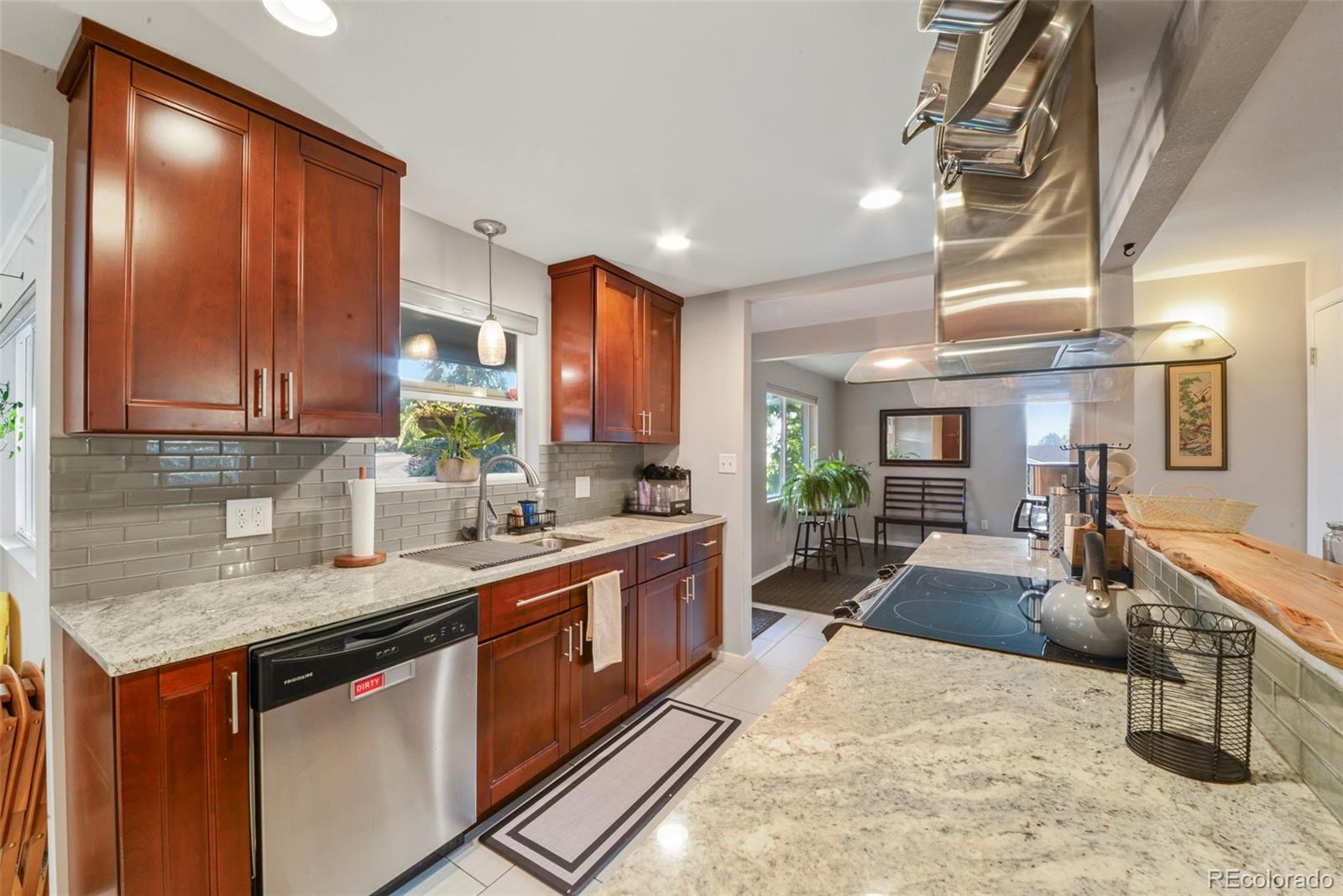 MLS Image #10 for 2110  tabor drive,lakewood, Colorado